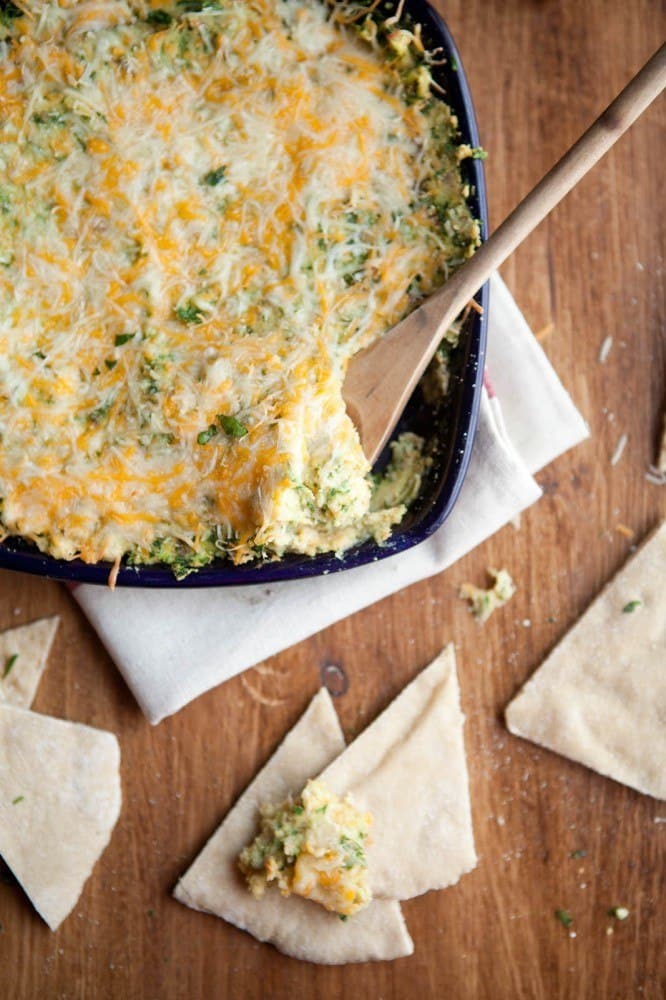 Baked Hummus and Spinach Dip