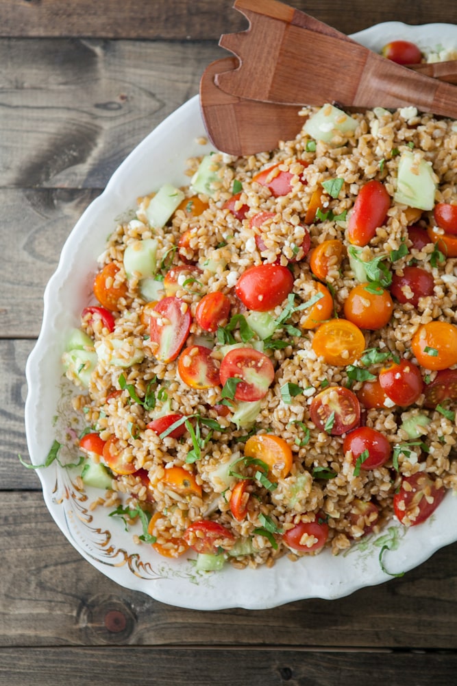 Summer Farro Salad with Tomatoes