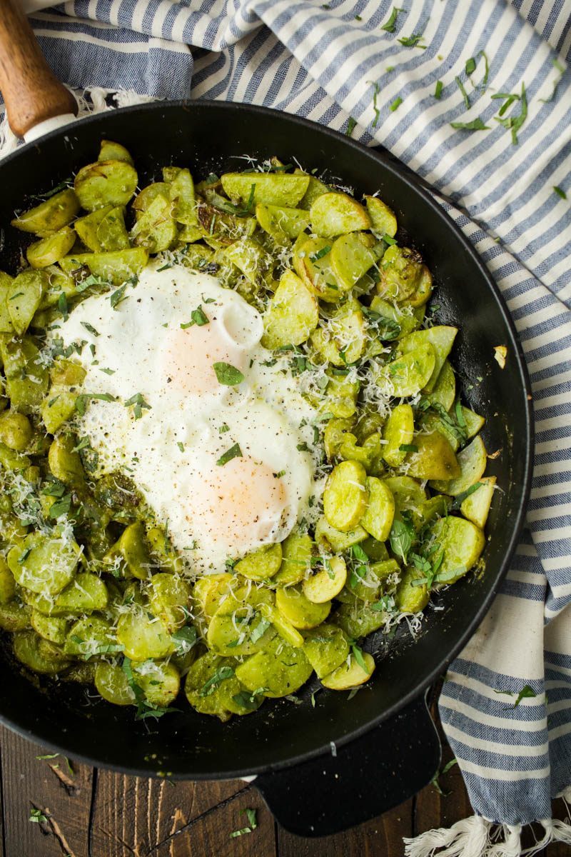 Egg Pesto Potato Skillet | http://naturallyella.com