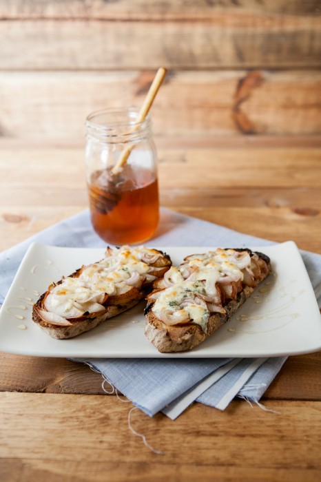 Roasted Pear, Gorgonzola, and Honey Toast