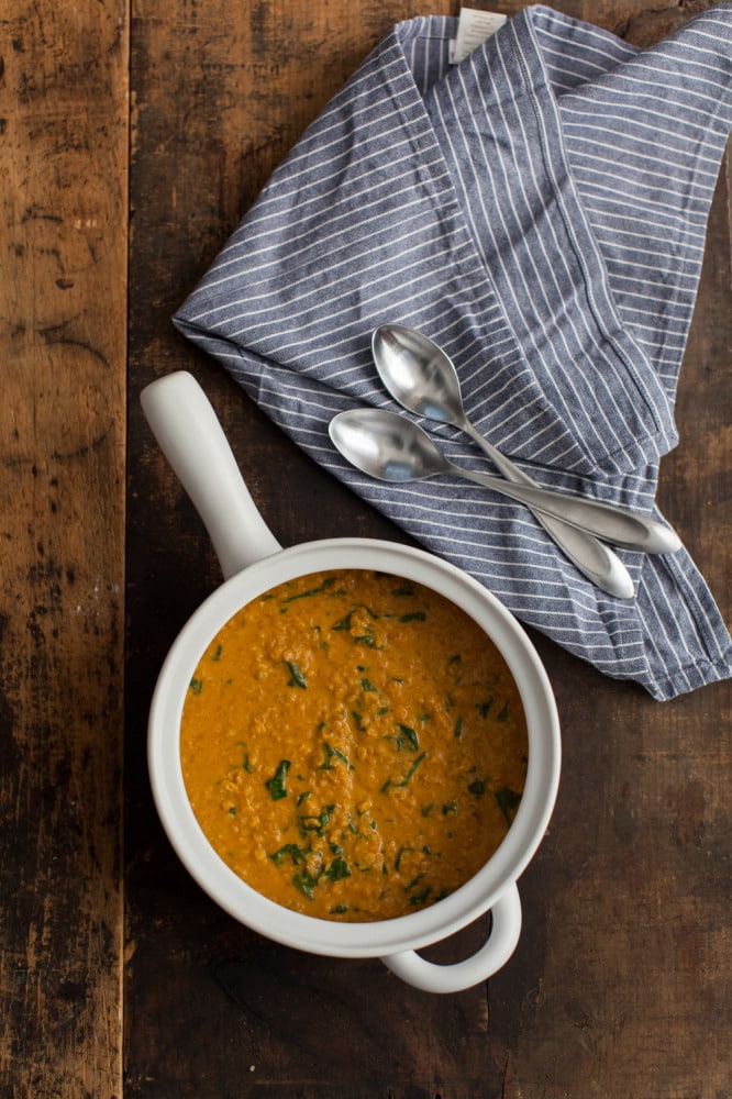 Quick Red Lentil and Spinach Curry | @naturallyella