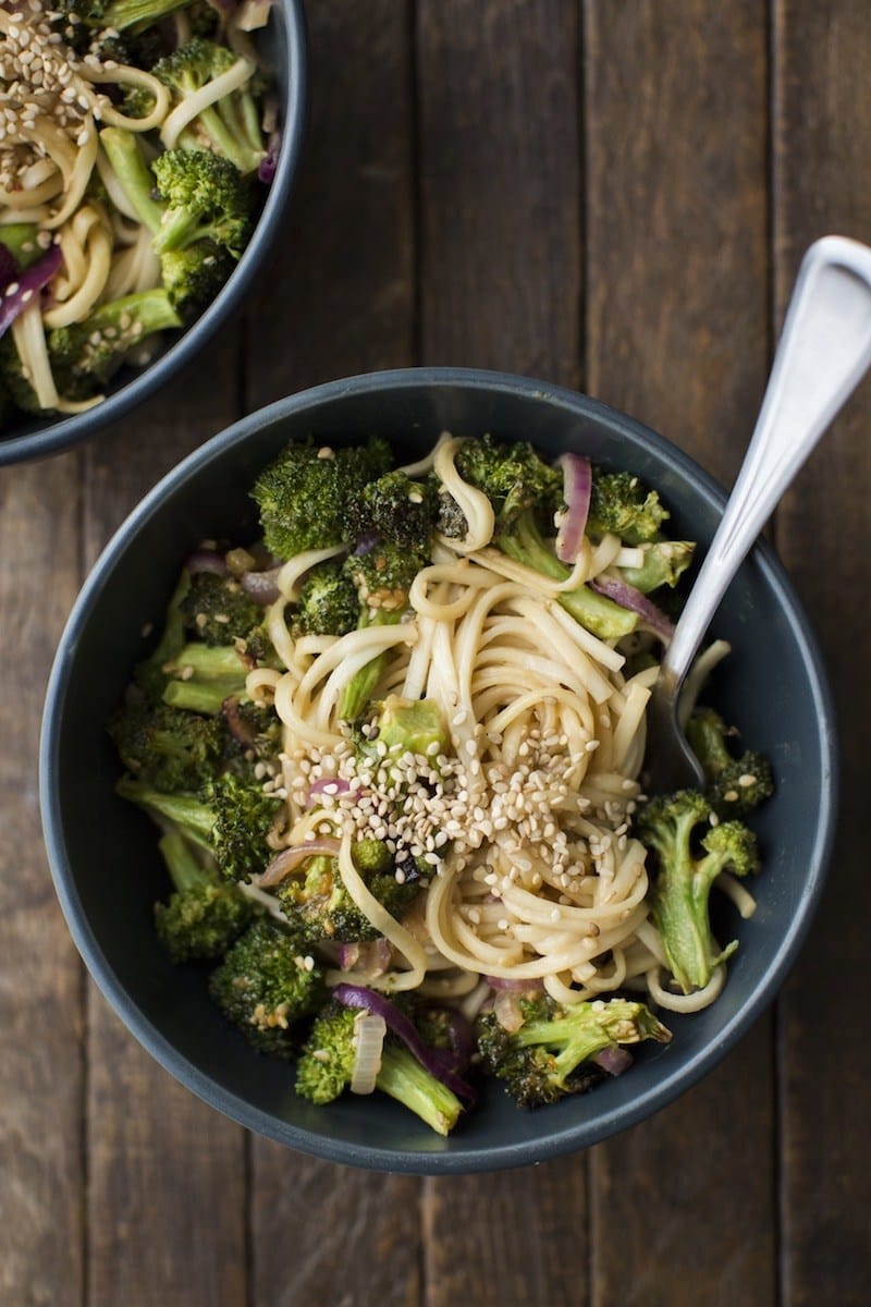 Roasted Broccoli Peanut Noodles | http://naturallyella.com