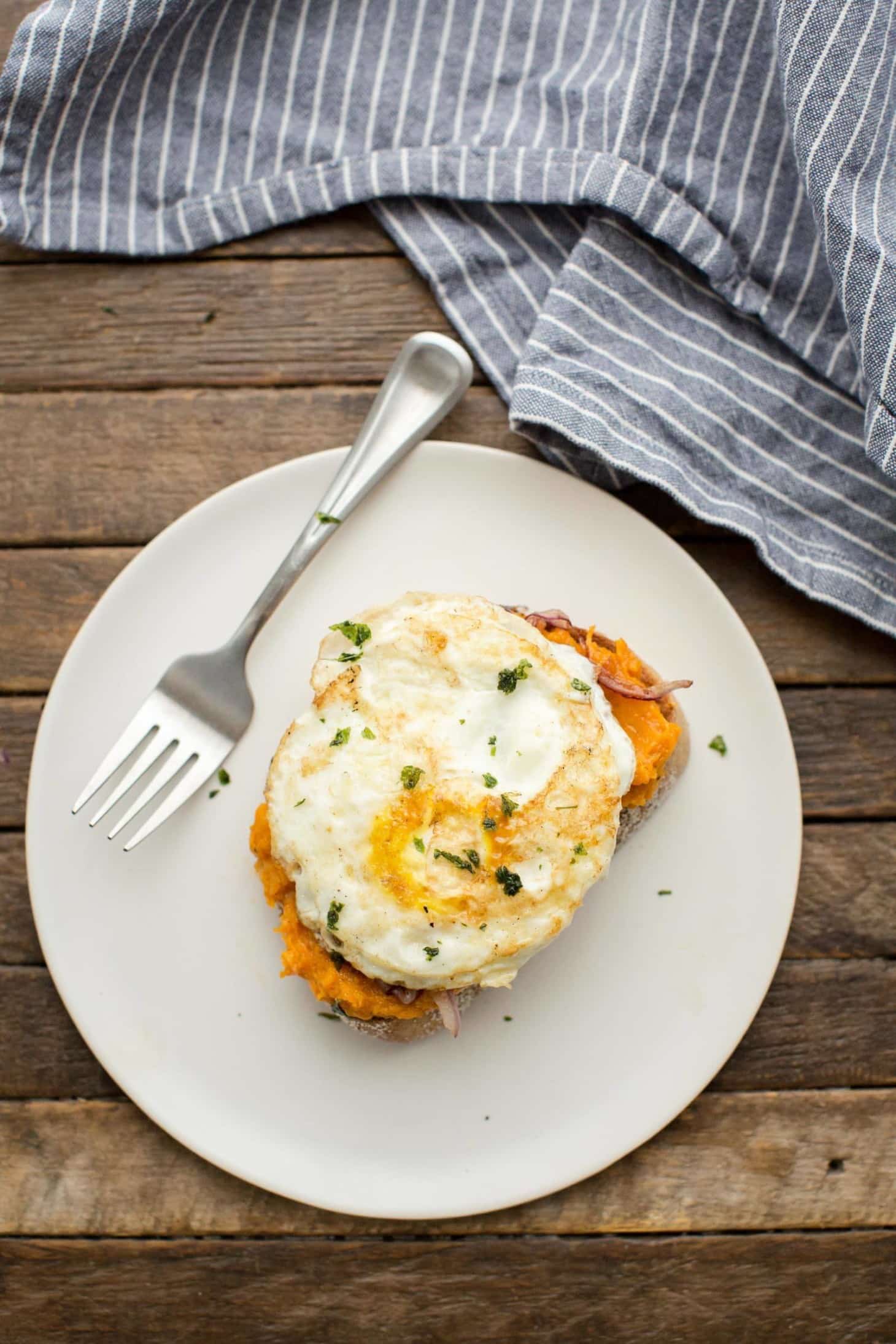 Butternut Squash Toast with Fried Eggs and Onions