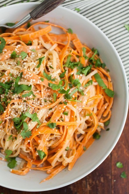 Carrot Rice Noodle Bowl with Tahini-Sriracha Sauce