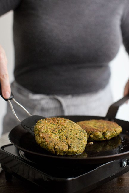 Cooking chickpea burgers