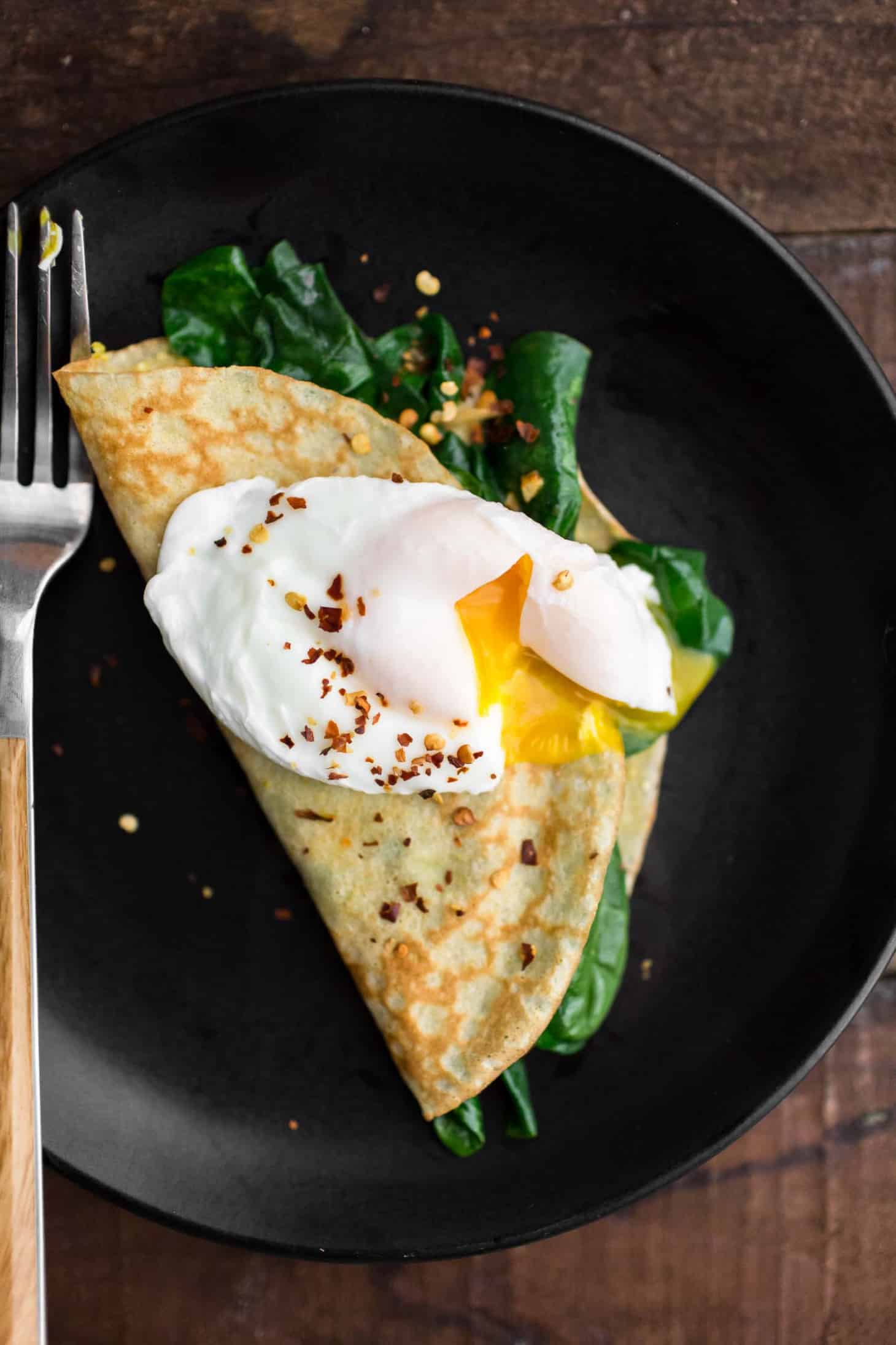 Garlicky Spinach Cornmeal Crepes | Naturally Ella