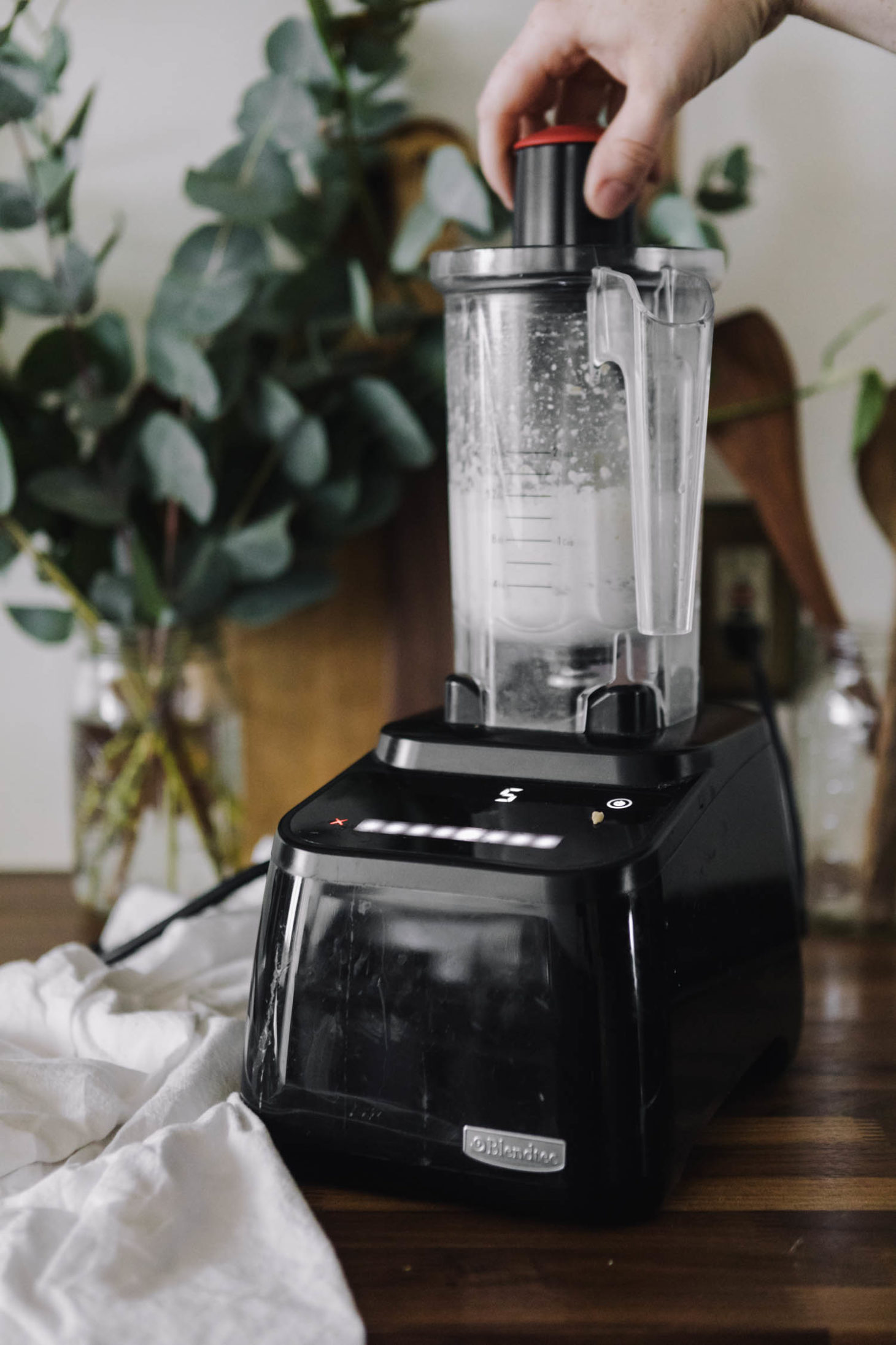 High-speed Blender