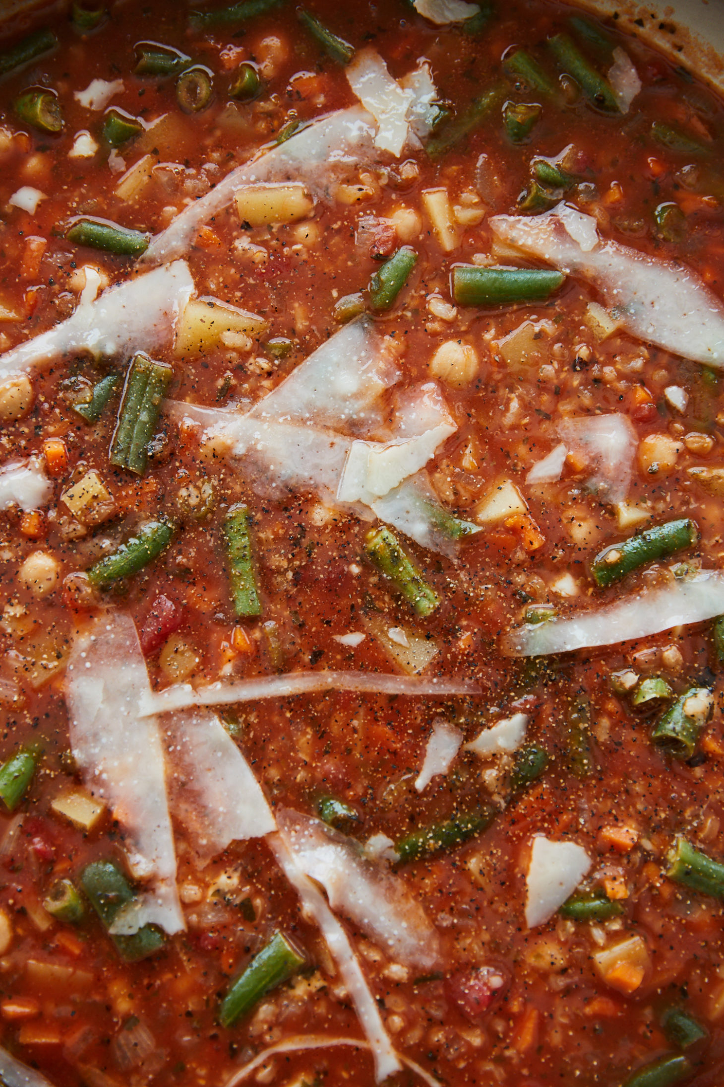 Minestrone Soup with Brown Rice and Chickpeas